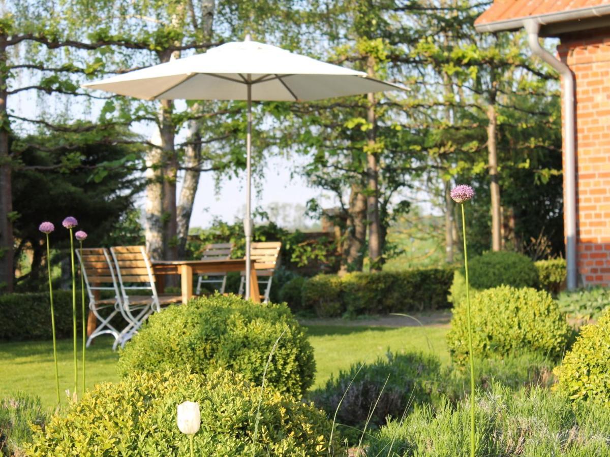 Appartamento Serene Apartment In Saal With Garden Saal